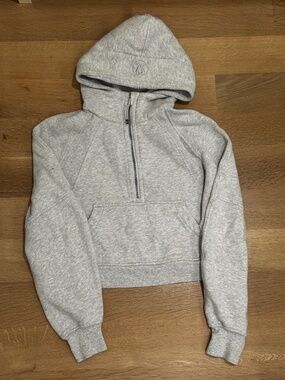 Lululemon Scuba Half-Zip Hoodie – Light Gray | Size 4